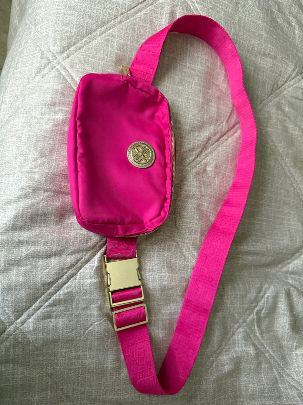 Lilly Pulitzer Bright Pink Crossbody Sling Fanny pack with Gold Hardware